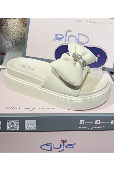 Guja ARMECITY AC24Y436 - Παντόφλες με γεμιστό, ανατομικό πίνακα με αγκράφα και λεπτομέρεια από πέτρα