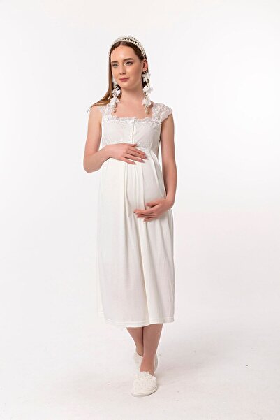 ByLohusa Effortt Ecru Lace Maternity Maternity Nightgown