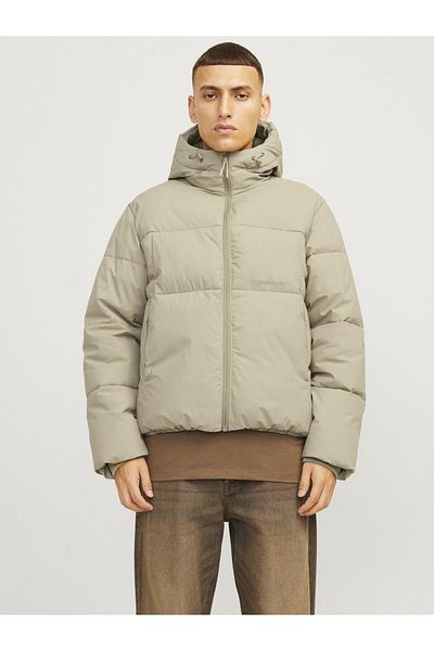 Jack & Jones Flauschige Jacke. Flauschige Jacke