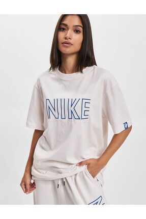 Nike Sportswear Gel Dance Pack Boyfriend Short Sleeve Kad n Ti ort Fiyat Yorumlar Trendyol