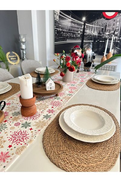 Decamor home New Year Themed Ecru Red Runner Christmas Table Christmas Runner