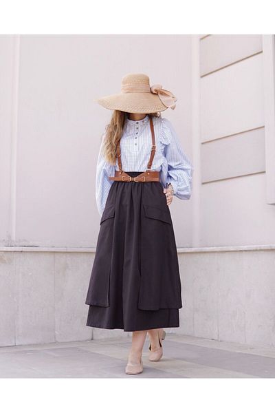 Launes Brown Cargo Skirt - Pocketed Design