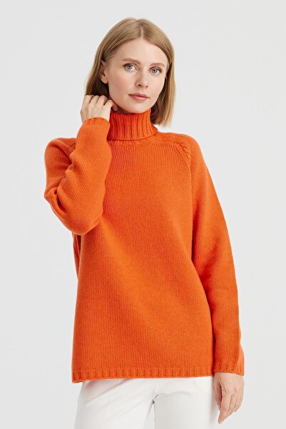 Desen Triko Γυναικείο μάλλινο πουλόβερ με ζιβάγκο και πλεκτό μαλλί με λεπτομέρεια ώμου πορτοκαλί