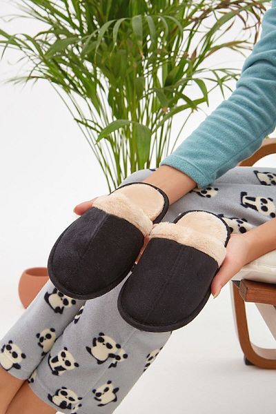 Moda Devrin Μαύρες κλειστές γούνινες παντόφλες εσωτερικού χώρου Χειμερινές παντόφλες (στενή εφαρμογή)