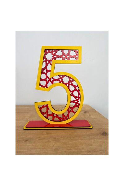 WoodenZoo 5 Years Old Birthday Table Decor (Galatasaray Themed Yellow-Red)