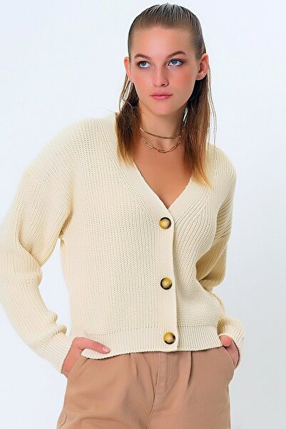 CoolLook V Yakalı Uzun Kollu Düşük Omuzlu Kalın Örgü Düğme Kapamalı Bol Kalıp...