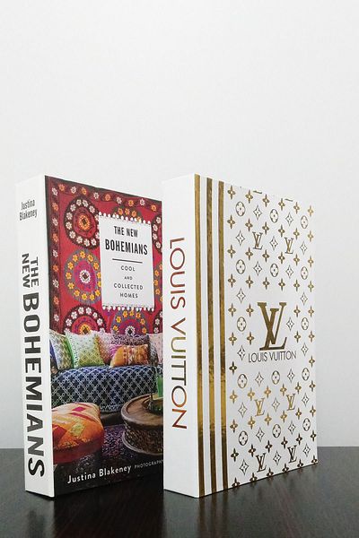 ndukkan The New Bohemians and Lv White Gilt Patterned 2-Piece Decorative Book Box Set