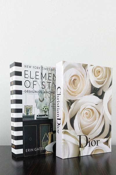 ndukkan Black and White Rose Themed 2-Piece Decorative Book Box Set