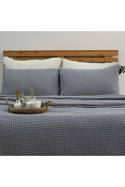 Cyc Atelier Waffle Patterned Pillow Case