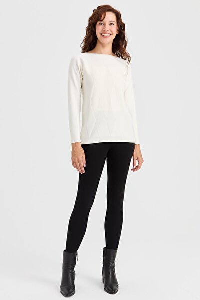 Desen Triko Women's Crew Neck Front Diamond Knit Sweater Bone