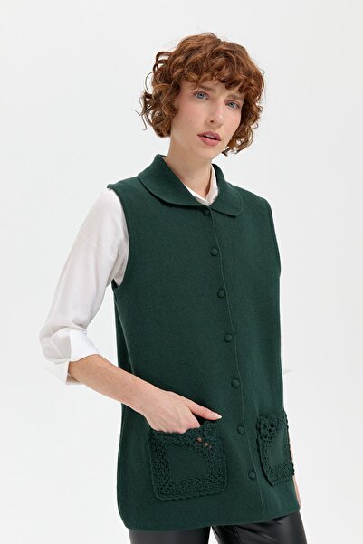 Desen Triko Зелений жіночий поло з коротким вовняним жилетом - на ґудзиках