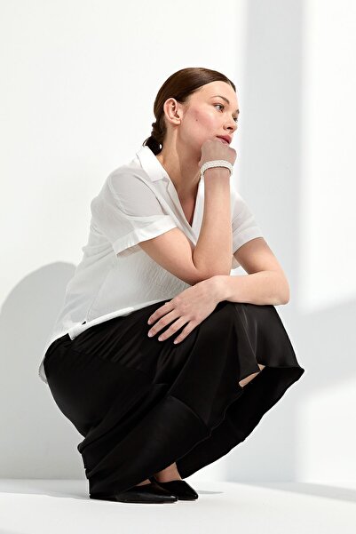 Desen Triko Women's Front Buckle Blouse Ecru