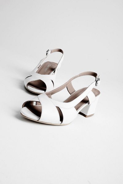 Lal Shoes & Bags Pantofi cu toc de damă din piele naturală Felix White