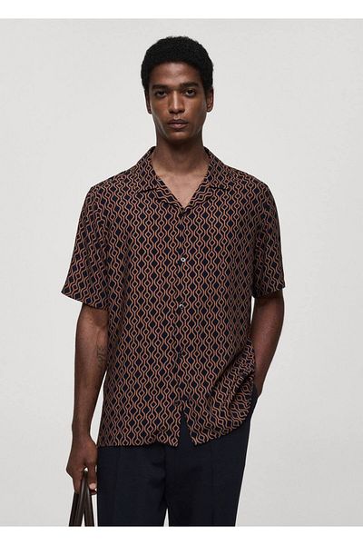 MANGO Man Regular Cut Fluid Patterned Shirt