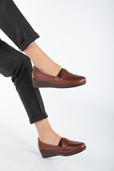 Dilimler Ayakkabı Dámské boty velké velikosti z pravé kůže s detailním opálením