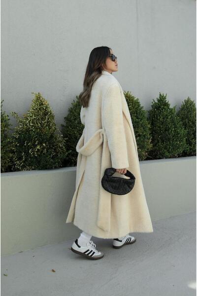 Havoş Μπεζ βελούδινο παλτό με ζώνη