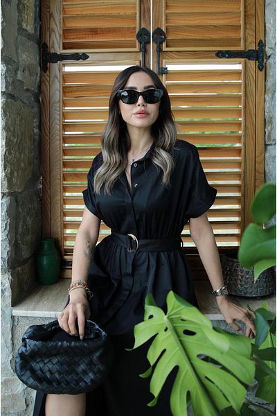 Havoş فستان سولارو أسود بحزام