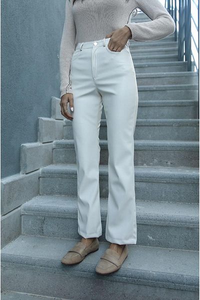 Havoş Ecru Single Button Detailed Leather Trousers
