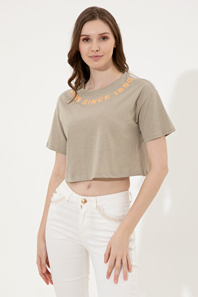 U.S. Polo Assn. Women's Khaki Crew Neck Crop T-Shirt 50248144 -Vr027