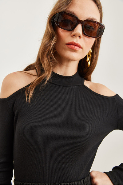 Olalook Μαύρη ελαστική γυναικεία μπλούζα χαμηλού κοψίματος ώμου - BLZ- 19002733