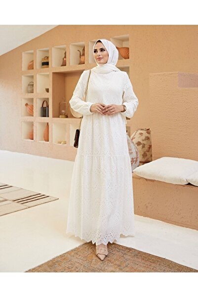 She Olive Guipure Hijab Dress-white