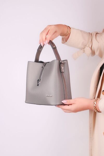 GALB LEATHER New Season Women's Shoulder Bag - 4 Compartments, Adjustable Wide Strap, 22X20 cm Akl2055