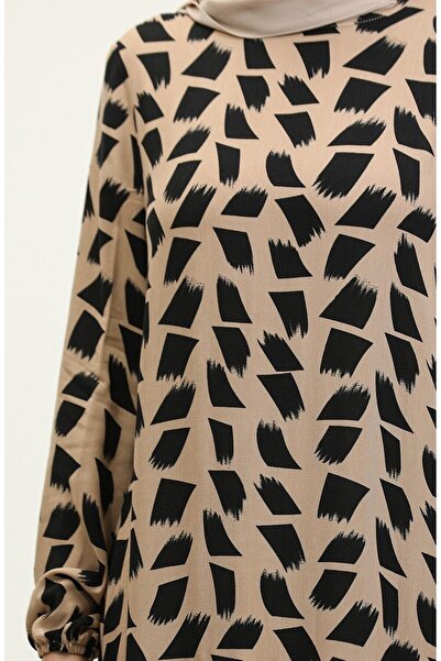 new ats Φόρεμα με στάμπα βισκόζης με μαζεμένη φούστα