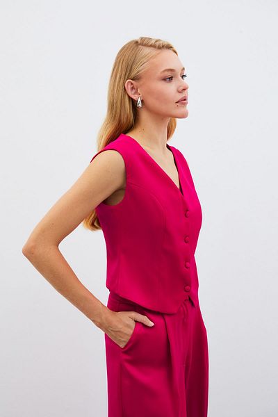 Sateen Crepe Satin Vest - Coral