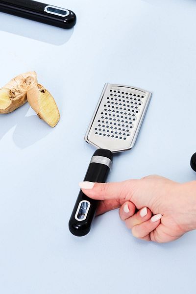 Karaca Mastermaid Grater Black 24.8 cm