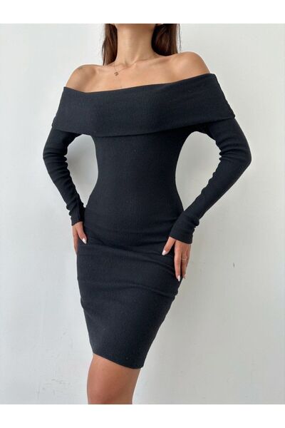 khar Μίνι μακρυμάνικο φόρεμα με λαιμόκοψη Madonna