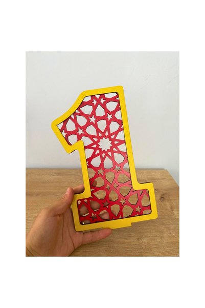 WoodenZoo 1 Year Birthday Table Decor (Galatasaray Theme Yellow-Red)