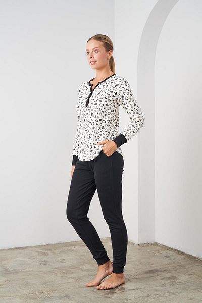 PJS 24547 Women's Heart Patterned Pajama Set