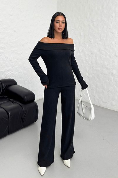Know Damen-Set aus schwarzem Thessaloniki-Stoff mit Madonna-Ausschnitt und Hose