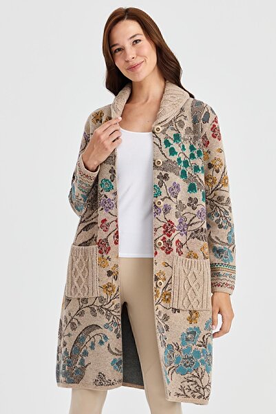 Desen Triko Beige Colored Stand Collar Ivy Floral Print Long Wool Cardigan