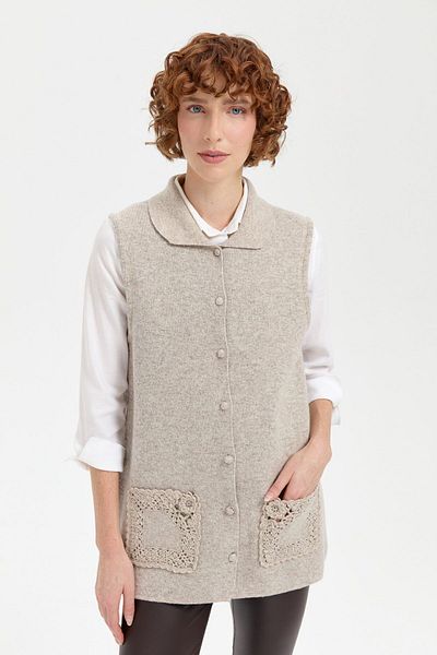 Desen Triko V.beige Women's Polo Collar Short Wool Vest - Buttoned