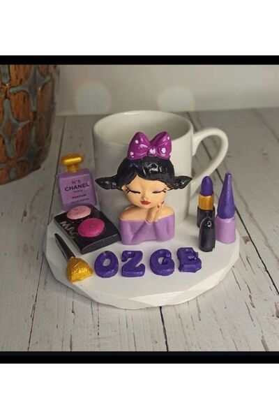 Home El Yapımı isimli kişiye özel kız figürlü makyaj malzemeli Türk kahvesi f...