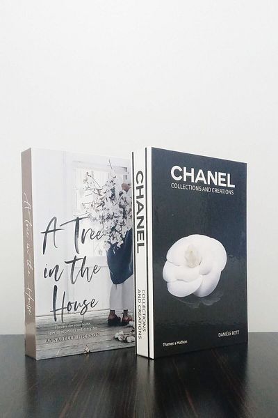 ndukkan Black Rose Themed 2-Piece Decorative Book Box Set