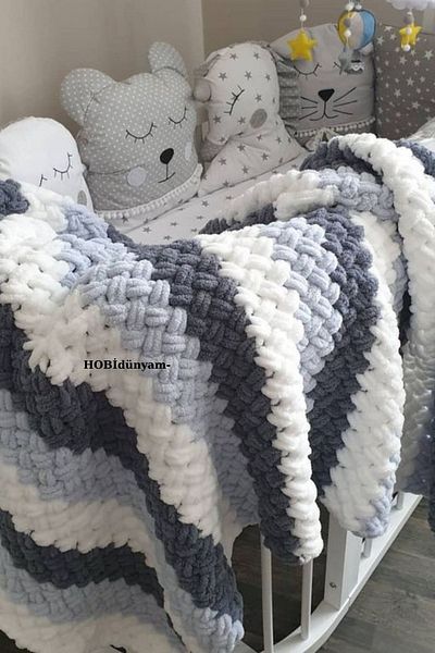 Alize Handmade Baby Blanket 90×90cm