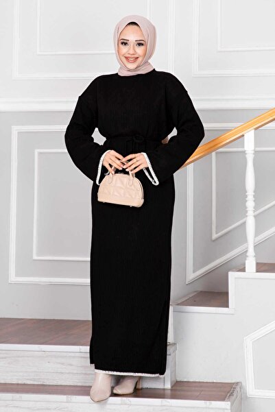 EBRUTESETTÜR Rochie din tricotaje cu nervuri brodate cu etamina