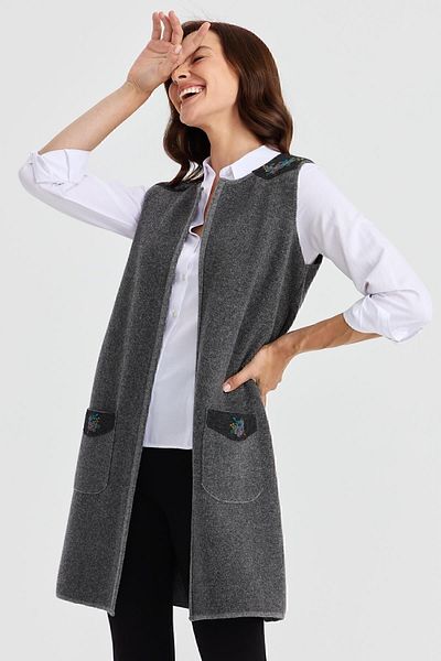 Desen Triko Women's Crew Neck Shoulder and Pocket Felt Embroidered Wool Vest Smoked
