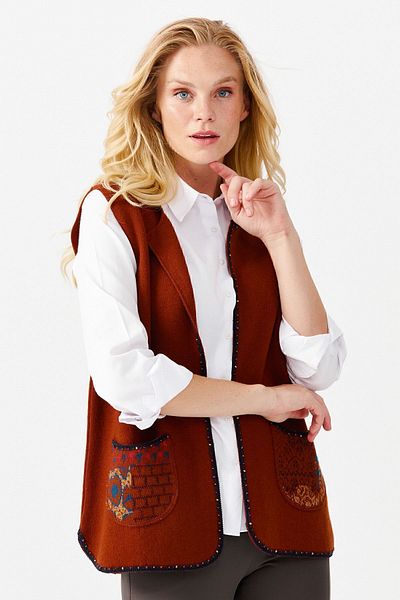 Desen Triko Women's Crew Neck Water Stone Bead Embroidered Short Vest A.taba