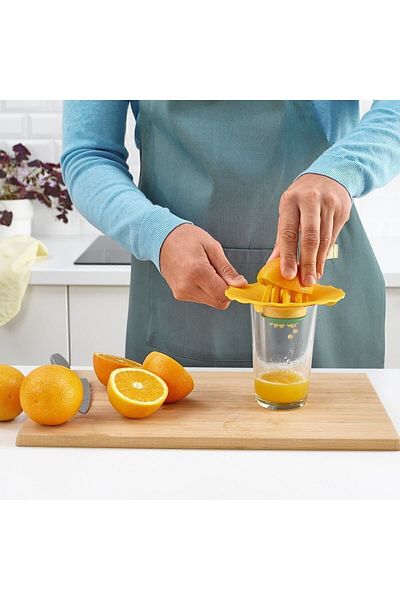 IKEA 15 cm Practical Yellow Color Lemon Orange Boring - Plastic Citrus Juice