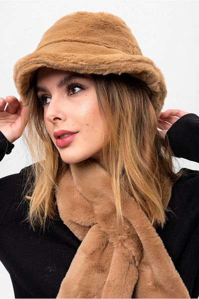 Saria Moda طقم نسائي مكون من قطعتين من قبعة دلو قطيفة وطوق للرقبة
