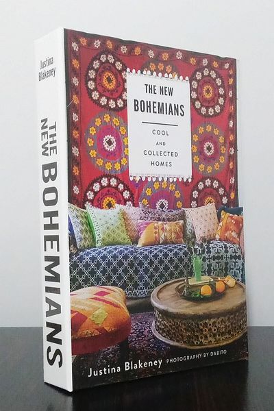 ndukkan The New Bohemians Themed Decorative Book-Looking Box