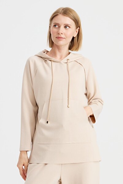 Desen Triko Жіночий светр з капюшоном, застібкою на кнопках і кишенями, бежевий