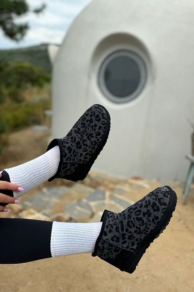 SHOEBELLAS Γυναικείες μπότες Prague Black από γνήσιο δέρμα Shearling