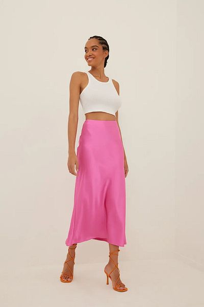 afeta Fusta Midi din Satin Roz
