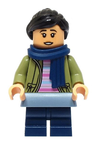 LEGO Harry Potter Kids Mini Figure - Cho Chang Green Jacket, Navy Scarf