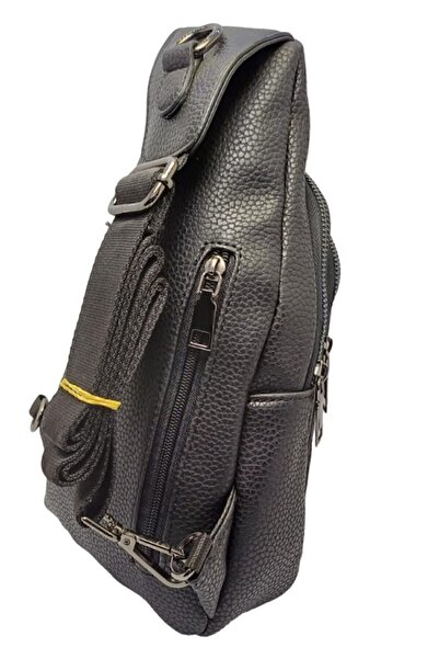 Karalı Deri Cross Shoulder Strap Bag