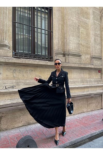 Rabury Butik Elizabeth Gold - Belted Blazer Jacket and Pleated Long Skirt Set